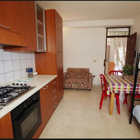 Holiday Apartments 公寓